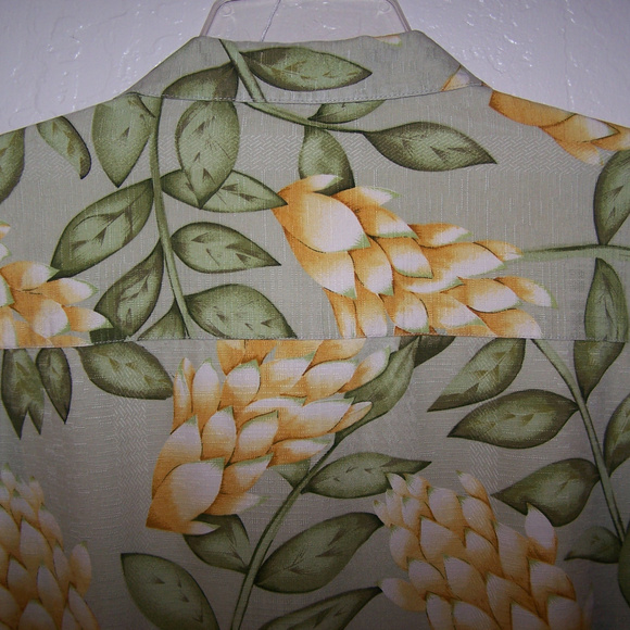 TOMMY BAHAMA 100% SILK HAWAIIAN CAMP SHIRT S0672 - Picture 6 of 7